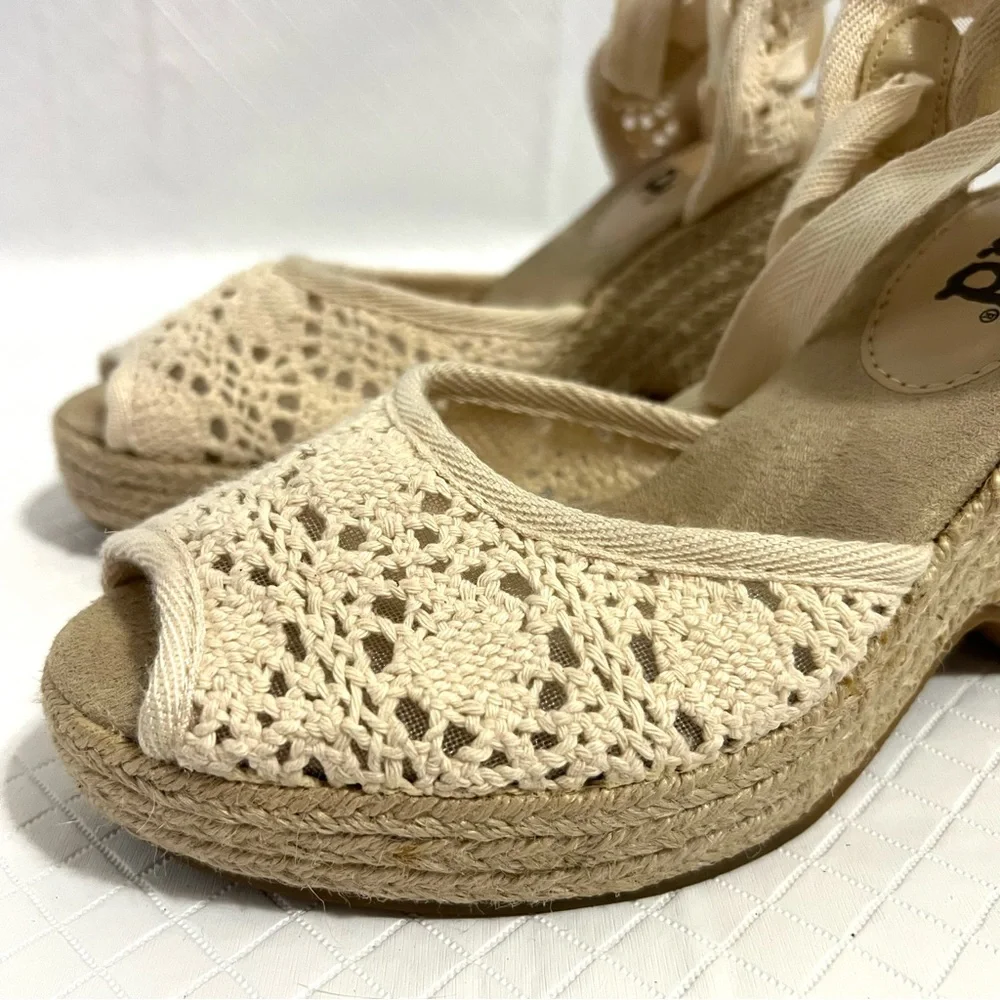 Mudd Y2K Platform Lace Up Espadrilles Peep Toe Crochet Cream White Size 6.5-7